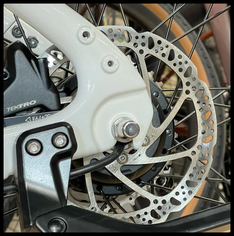 Momentum Voya E+3 25km/h Small Lunar 2023-8